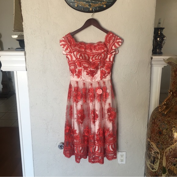 Chi Chi London Addy Red Embroidered Dress - Picture 6 of 13